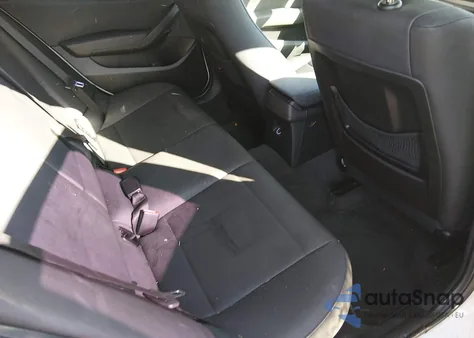 2013 BMW X1 xDrive28I из США, поврежденный, VIN WBAVL1C52DVR84011